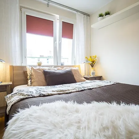 Rent A Flat - Jagiellonska St. Apartamento