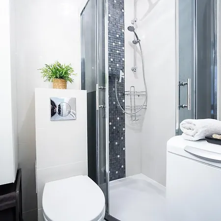 Rent A Flat - Jagiellonska St. *